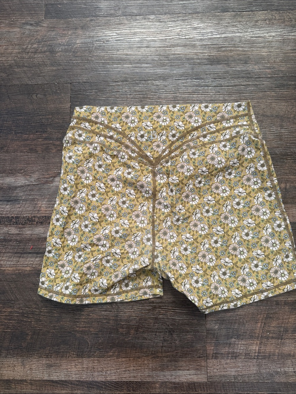 Buff bunny legacy short